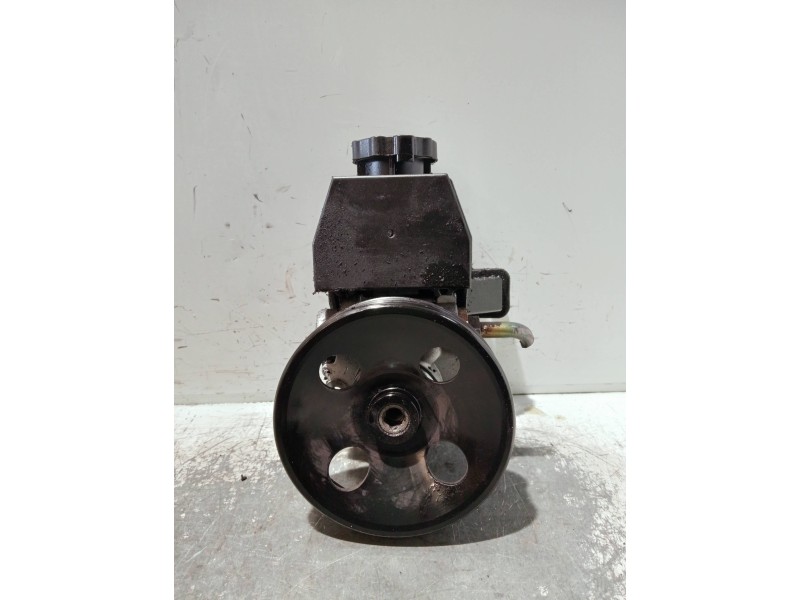 Recambio de bomba direccion para mercedes clase c (w203) sportcoupe referencia OEM IAM 12743521  