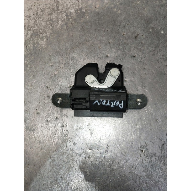 Recambio de motor cierre centralizado porton para fiat nuova 500 (150) 1.2 cat referencia OEM IAM 55701971  3P