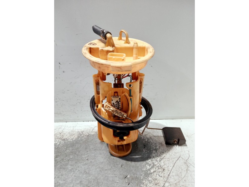 Recambio de bomba combustible para bmw serie 3 berlina (e46) referencia OEM IAM 6750582 228214002002 