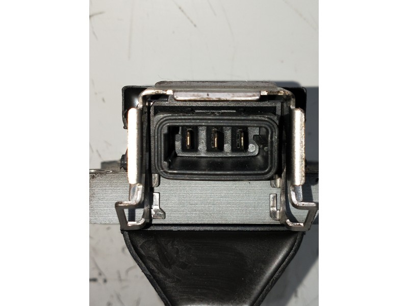 Recambio de bobina encendido para audi a8 (d2) referencia OEM IAM 077905105 0040100012 