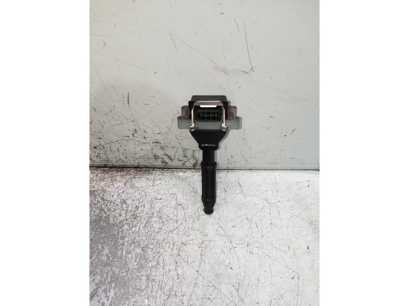 Recambio de bobina encendido para audi a8 (d2) referencia OEM IAM 077905105 0040100012 