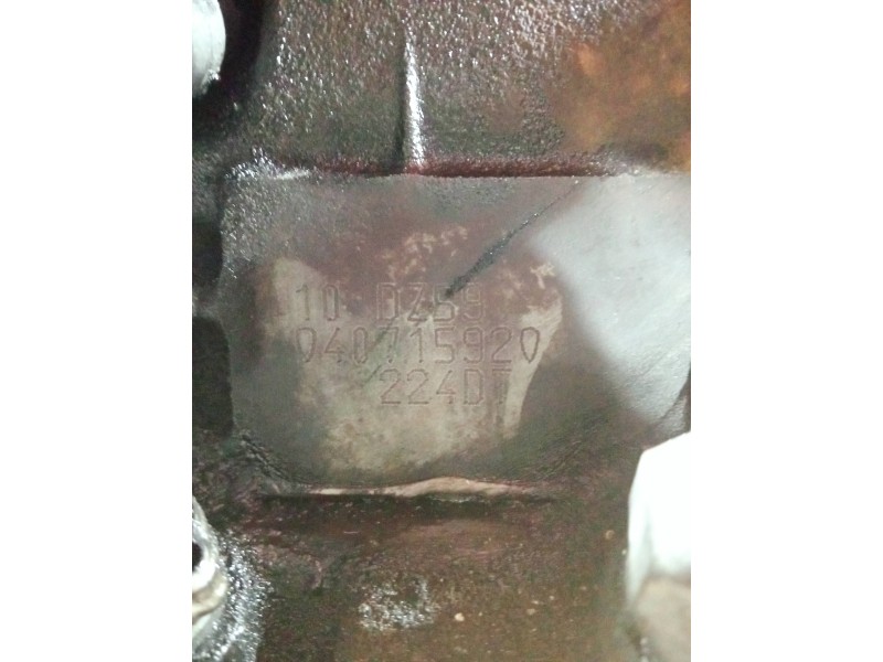 Recambio de despiece motor para land rover freelander (lr2) 2.2 td4 referencia OEM IAM 224DT 10DZ59 4071592 