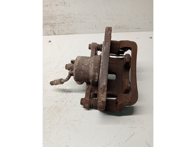 Recambio de pinza freno trasera izquierda para ssangyong rodius xdi referencia OEM IAM   