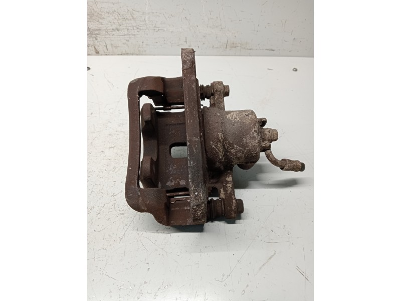 Recambio de pinza freno trasera derecha para ssangyong rodius xdi referencia OEM IAM   