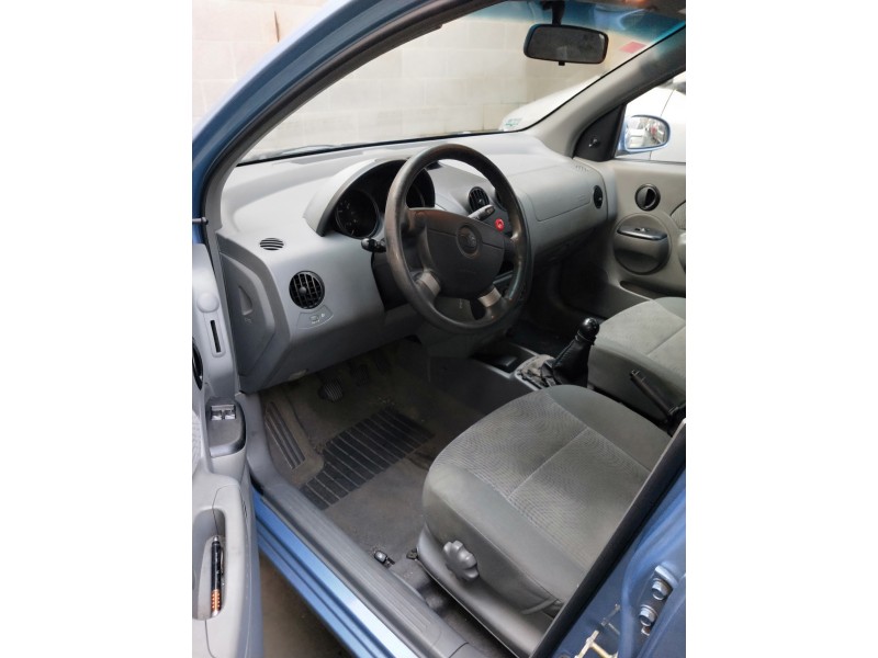 daewoo kalos del año 2004