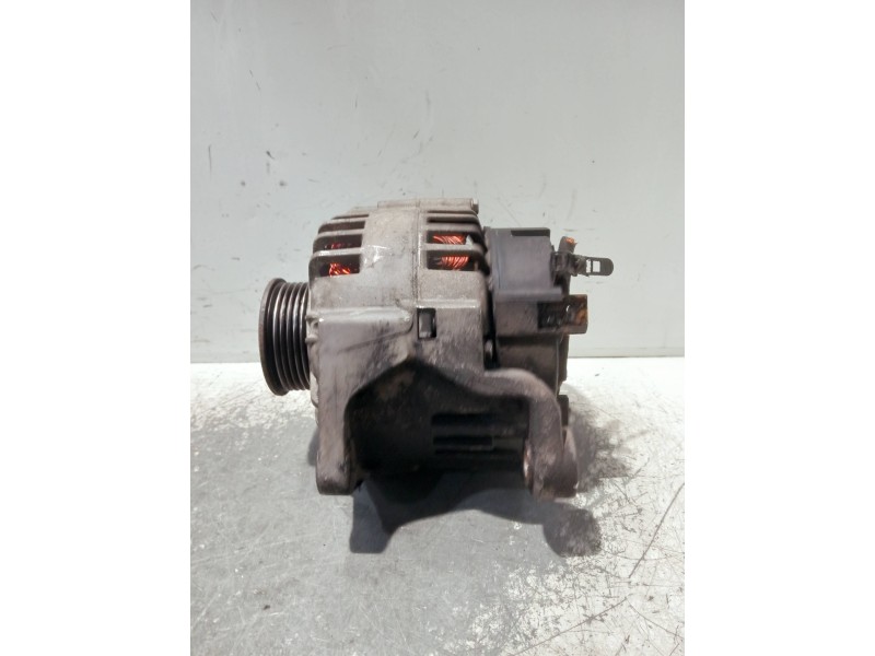 Recambio de alternador para audi a4 berlina (8e) referencia OEM IAM 078903016AC 2542497B SG14B012