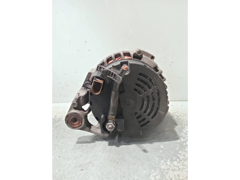 Recambio de alternador para audi a4 berlina (8e) referencia OEM IAM 078903016AC 2542497B SG14B012