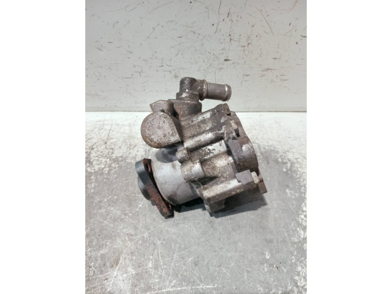 Recambio de bomba direccion para audi a4 berlina (8e) referencia OEM IAM 8E0145155  