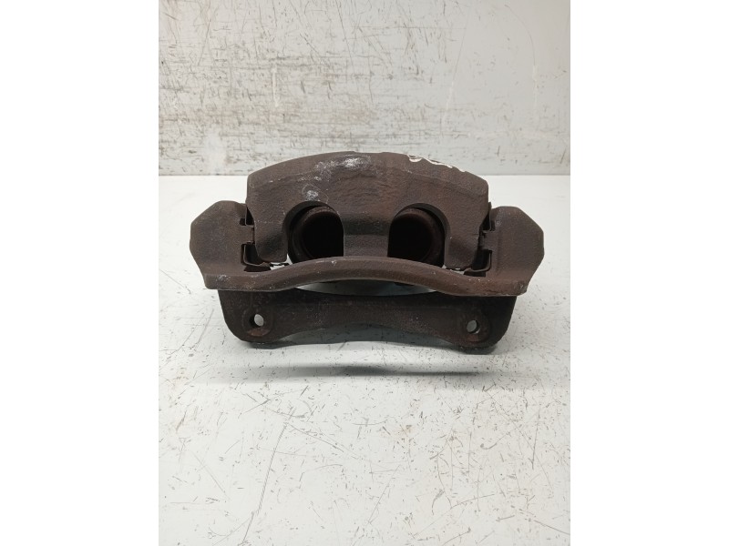Recambio de pinza freno delantera derecha para ssangyong rodius xdi referencia OEM IAM   