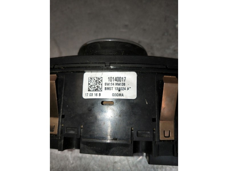Recambio de mando luces para ford transit connect referencia OEM IAM BM5T13A024A 10140017 INTERRUPTOR