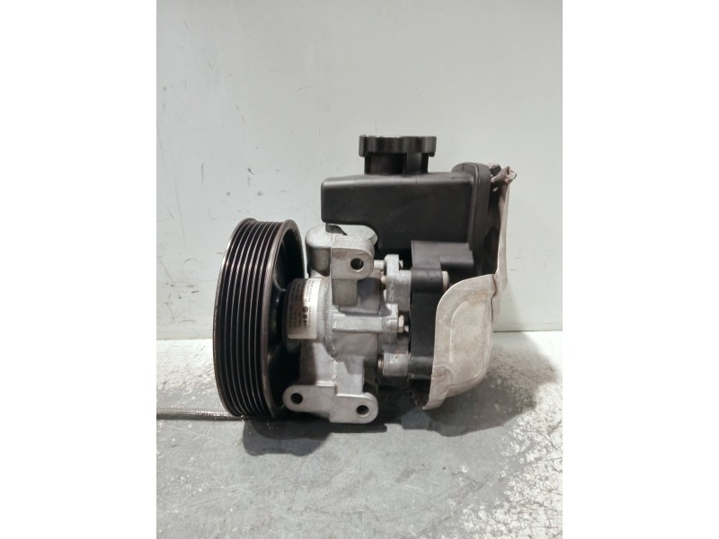 Recambio de bomba direccion para mercedes clase c (w203) berlina referencia OEM IAM A0034664101 7692900521 