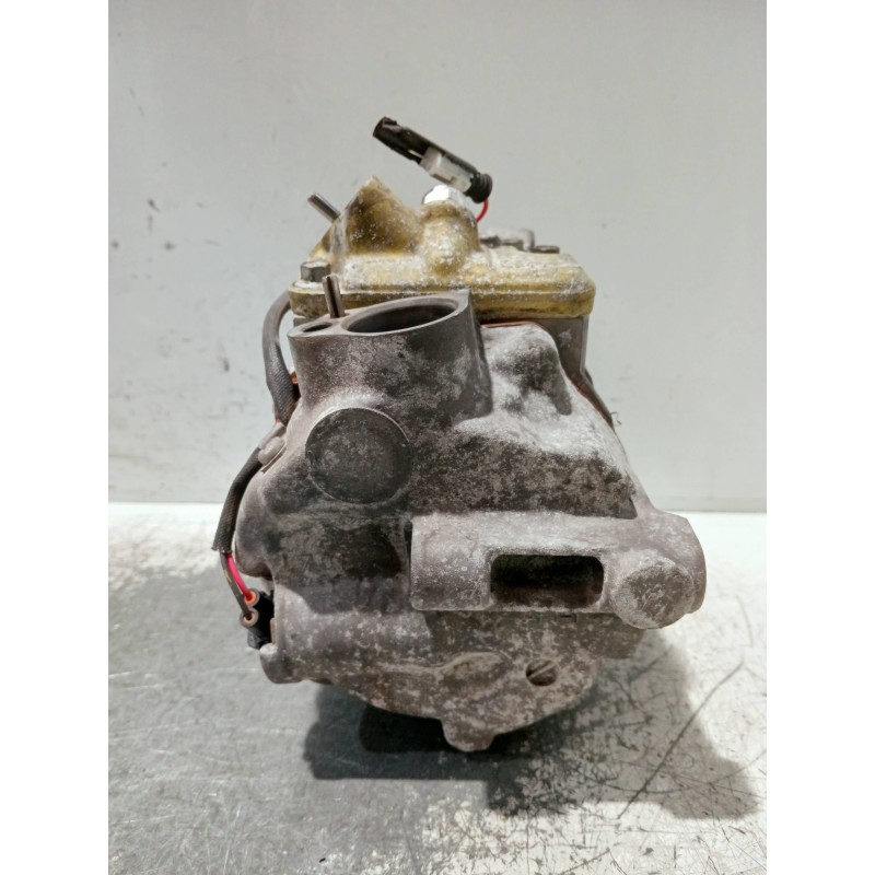 Recambio de compresor aire acondicionado para mercedes clase c (w203) berlina referencia OEM IAM A0012305511 4471809712 7SEU17CQ