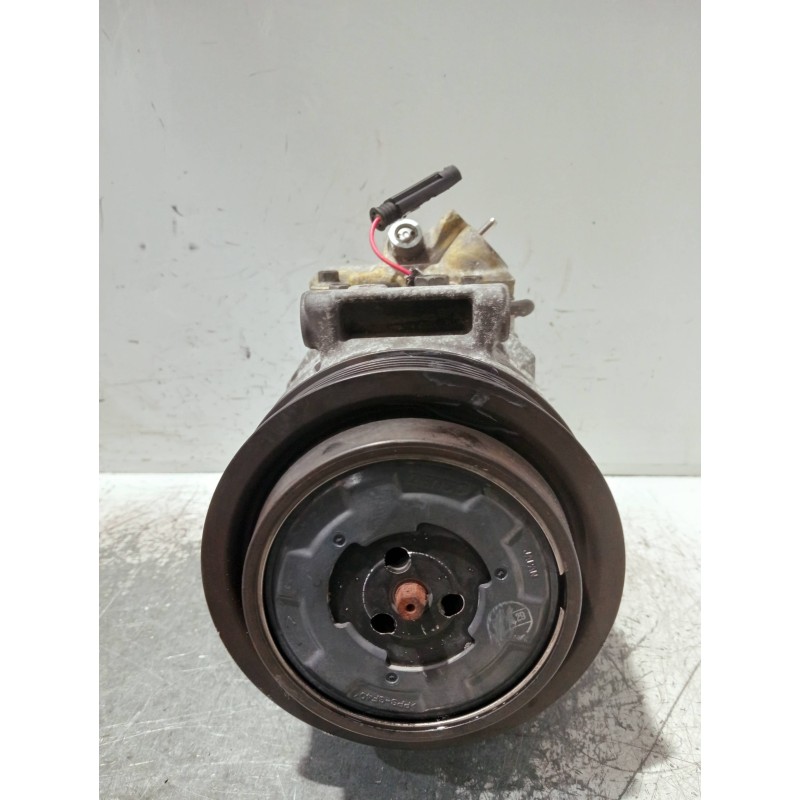 Recambio de compresor aire acondicionado para mercedes clase c (w203) berlina referencia OEM IAM A0012305511 4471809712 7SEU17CQ