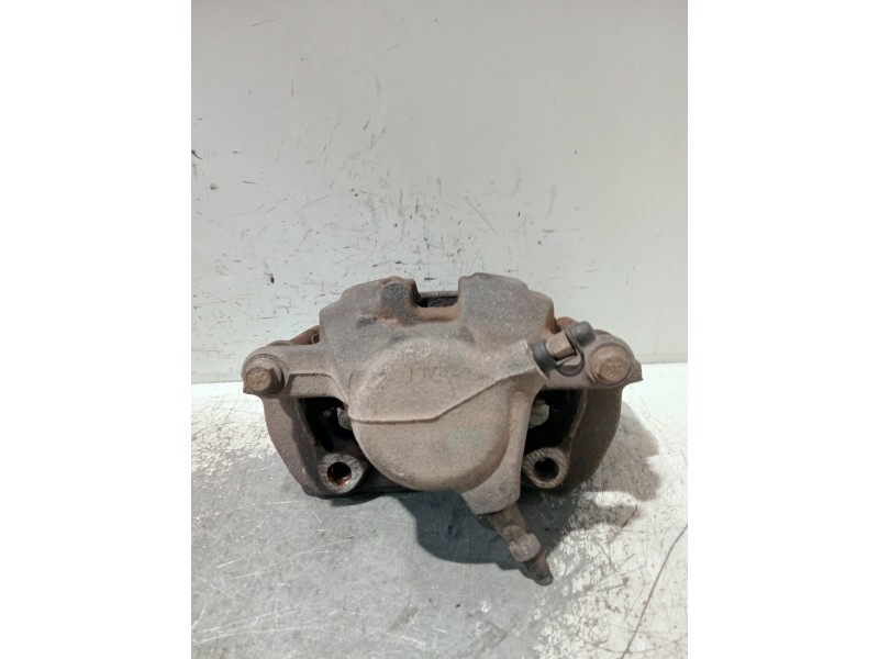 Recambio de pinza freno delantera izquierda para mercedes clase c (w203) berlina referencia OEM IAM 6849/E  