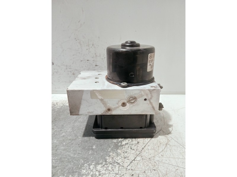 Recambio de abs para mercedes clase c (w203) berlina referencia OEM IAM A0345457732 A0054312912Q01 10020404394