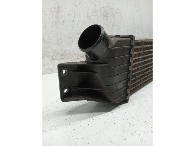 Recambio de intercooler para ssangyong rodius xdi referencia OEM IAM A1002371021050  