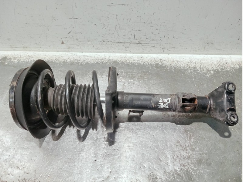 Recambio de amortiguador delantero derecho para mercedes clase c (w203) berlina referencia OEM IAM A1305G  