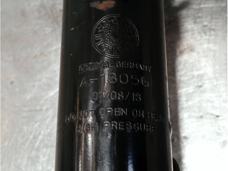 Recambio de amortiguador delantero derecho para mercedes clase c (w203) berlina referencia OEM IAM A1305G  