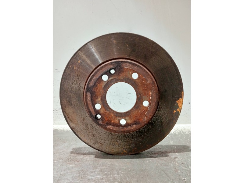 Recambio de disco freno delantero para mercedes clase c (w203) berlina referencia OEM IAM   