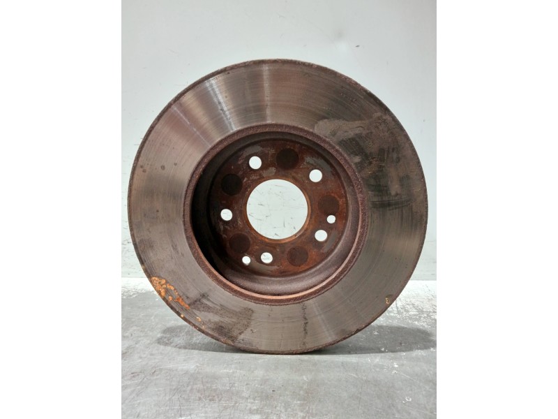 Recambio de disco freno delantero para mercedes clase c (w203) berlina referencia OEM IAM   