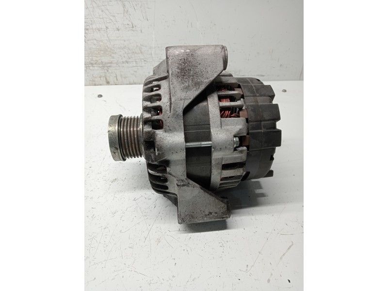 Recambio de alternador para ssangyong rodius xdi referencia OEM IAM A1621543802  