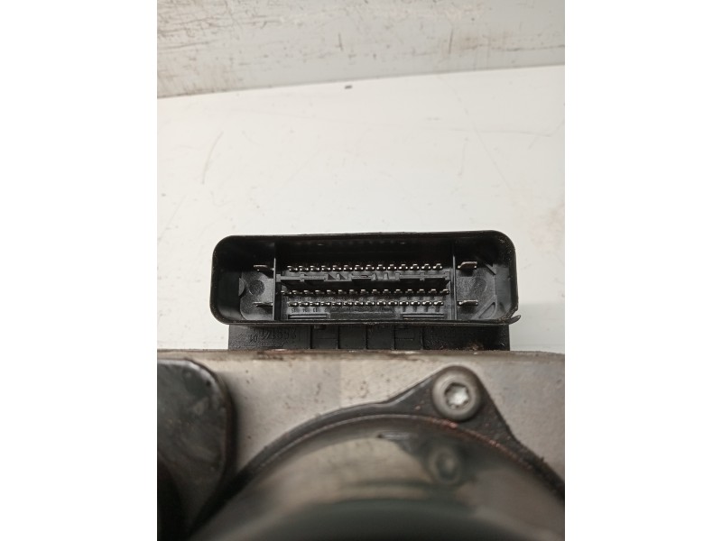 Recambio de abs para ssangyong rodius xdi referencia OEM IAM 06210902053 06210200664 4894021200