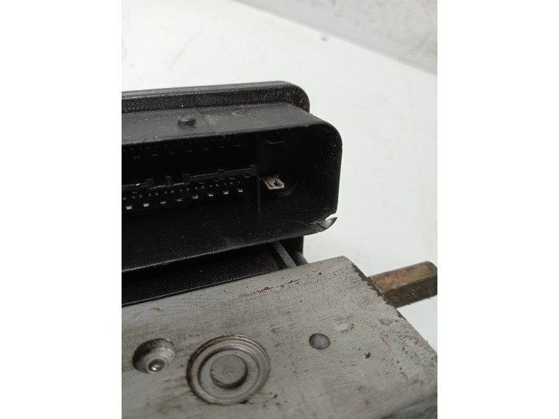 Recambio de abs para ssangyong rodius xdi referencia OEM IAM 06210902053 06210200664 4894021200