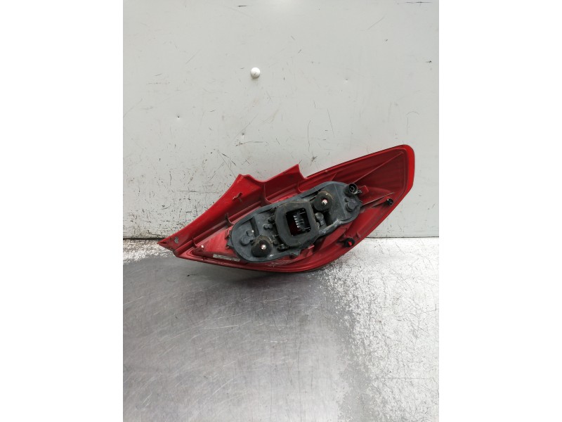 Recambio de piloto trasero izquierdo para opel corsa d referencia OEM IAM   