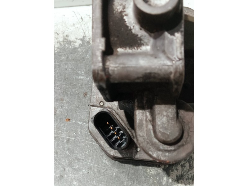 Recambio de caja mariposa para opel zafira b referencia OEM IAM 898105210  