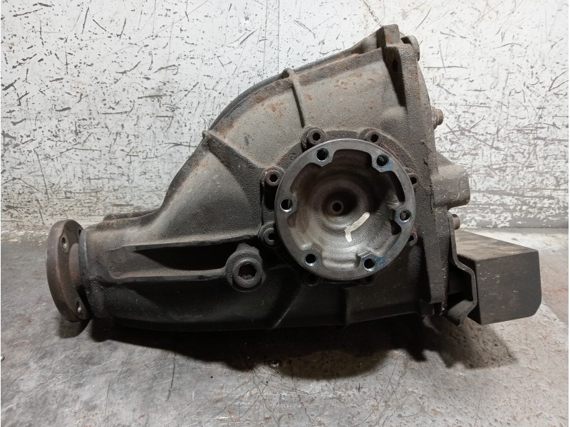 Recambio de diferencial trasero para ssangyong rodius xdi referencia OEM IAM R1513510405  