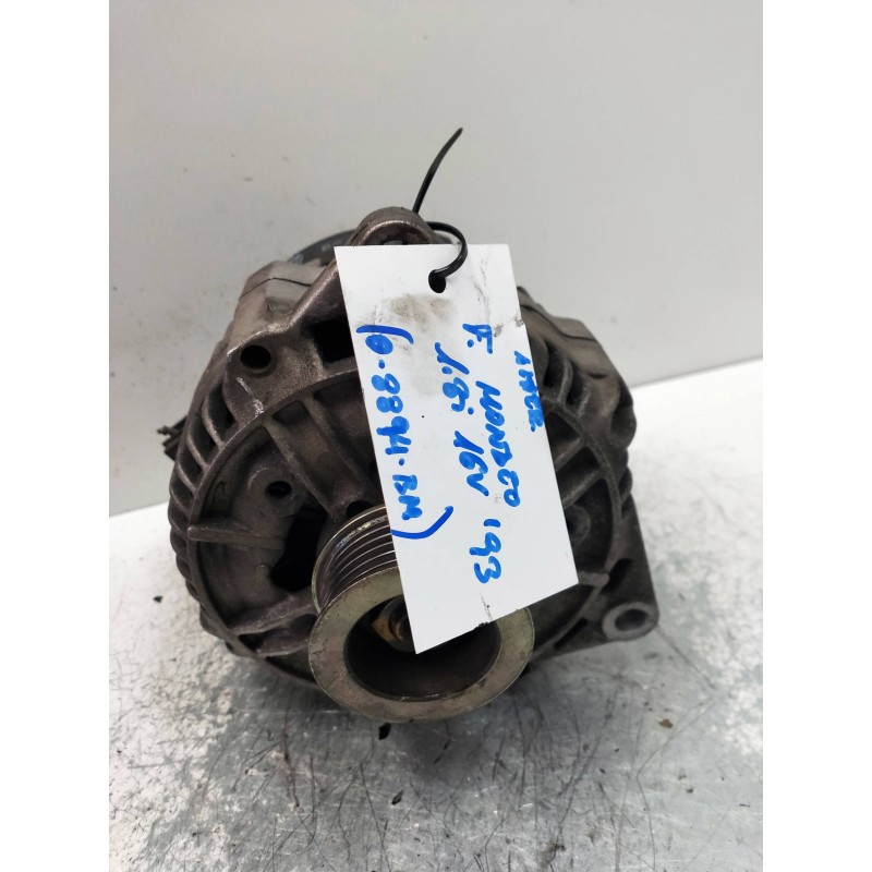 Recambio de alternador para ford mondeo berlina/familiar (fd) clx berlina referencia OEM IAM 0123212001 BOSCH 18I 16V 93BB10300A