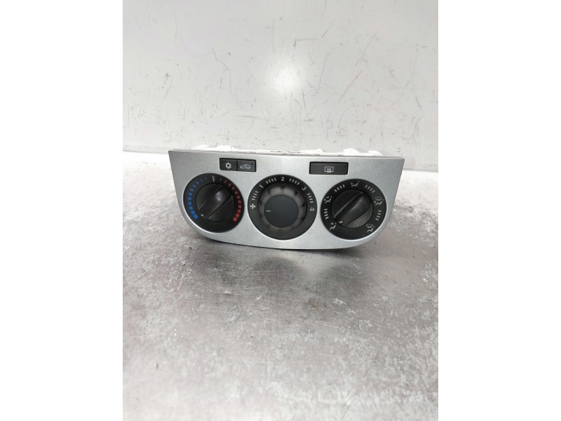 Recambio de mando calefaccion / aire acondicionado para opel corsa d referencia OEM IAM 466119570 5P2724912 