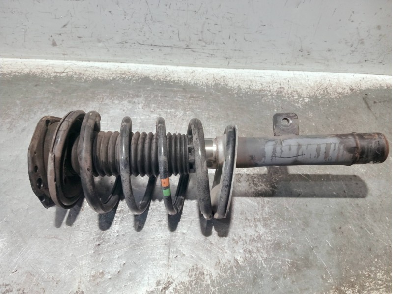 Recambio de amortiguador delantero derecho para citroen xsara picasso referencia OEM IAM 524261  