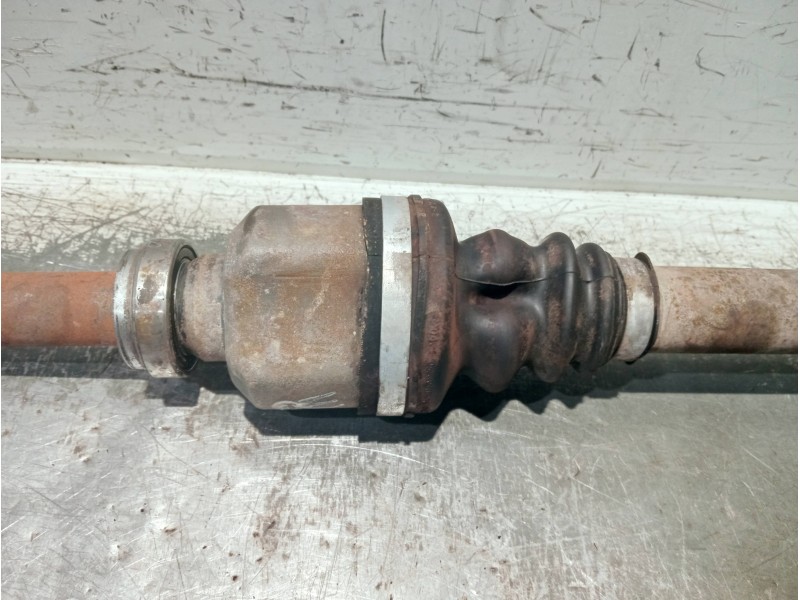 Recambio de transmision delantera derecha para citroen xsara picasso referencia OEM IAM 9642426780 8MN50 