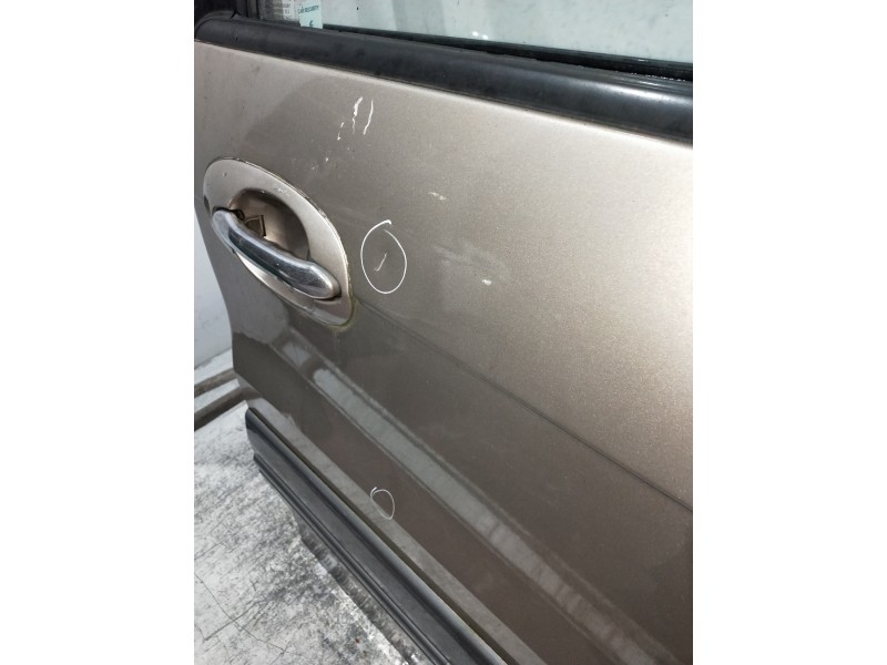 Recambio de puerta delantera derecha para kia carnival ii 2.9 cdri ex referencia OEM IAM   5P
