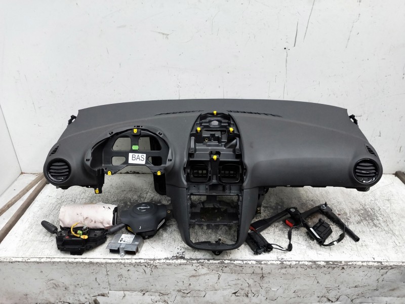 Recambio de kit airbag para opel corsa d referencia OEM IAM 13356383 327963935 