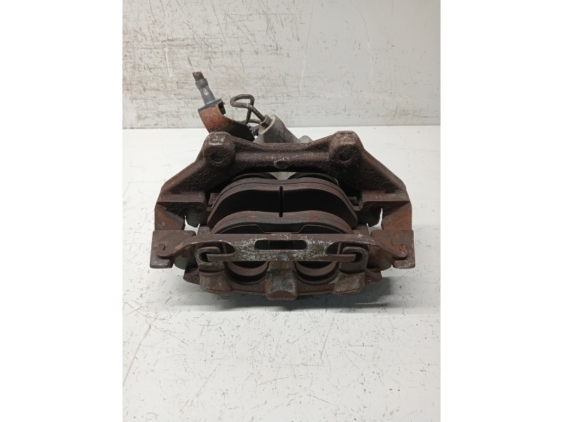 Recambio de pinza freno delantera derecha para mercedes clase e (w211) familiar 500 t 4-matic (211.283) referencia OEM IAM   