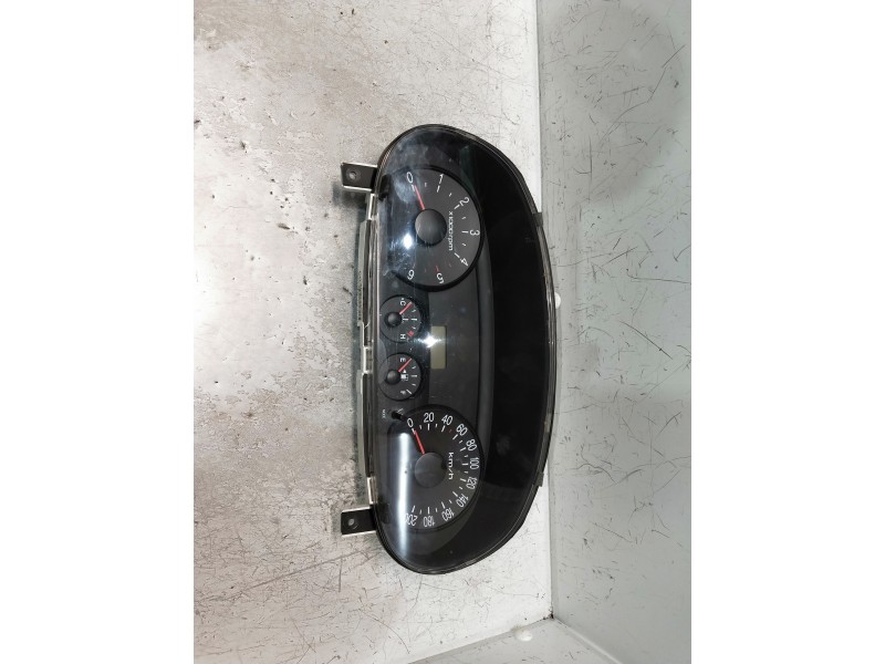 Recambio de cuadro instrumentos para hyundai h 1 h 1 furg.caja cerr.c. puerta referencia OEM IAM 940034A650  