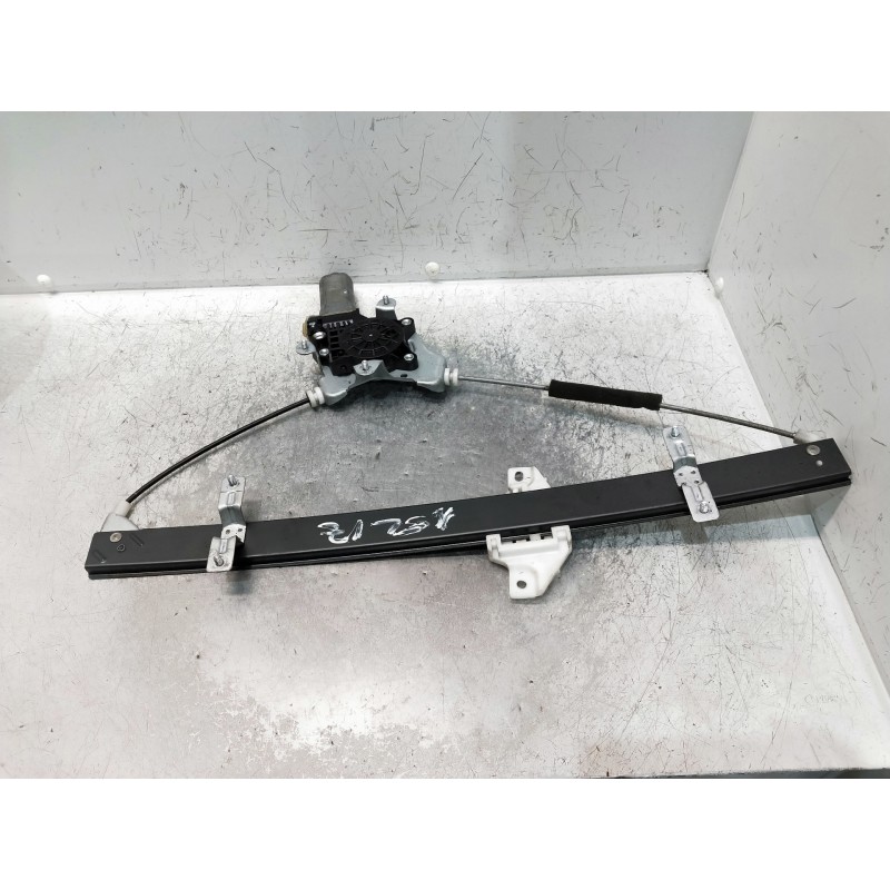 Recambio de elevalunas delantero izquierdo para hyundai h 1 h 1 furg.caja cerr.c. puerta referencia OEM IAM   4P