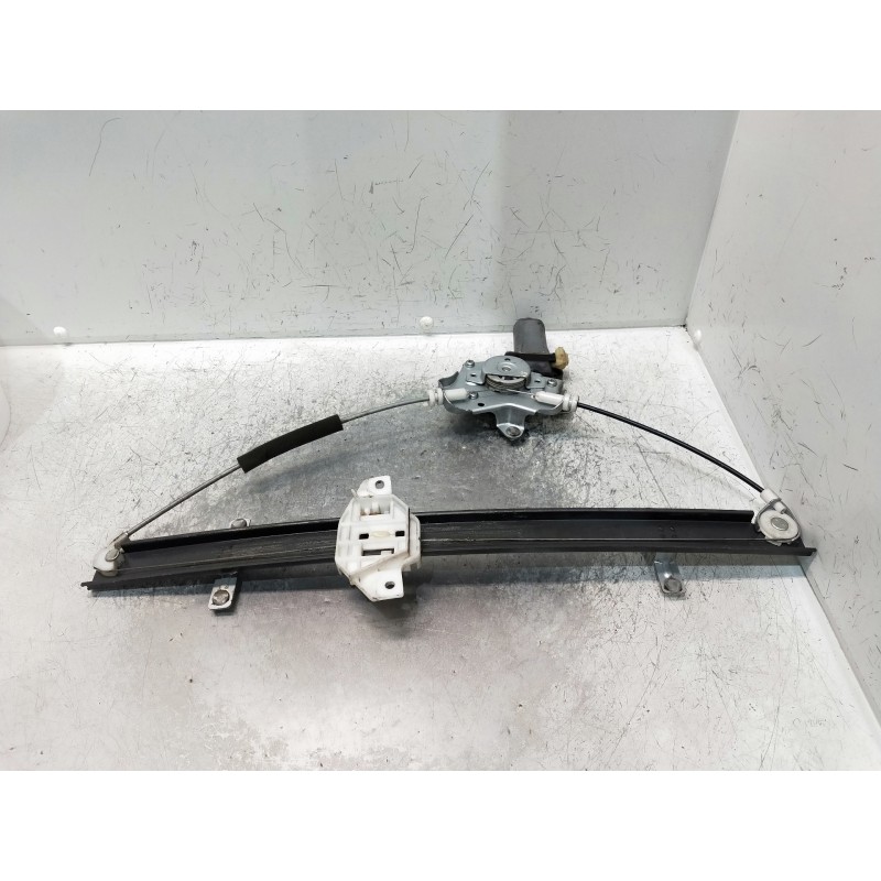 Recambio de elevalunas delantero izquierdo para hyundai h 1 h 1 furg.caja cerr.c. puerta referencia OEM IAM   4P
