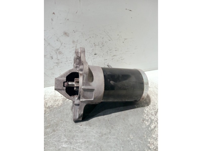 Recambio de motor arranque para renault megane iii berlina 5 p referencia OEM IAM 8200665518 M000T45971ZT 