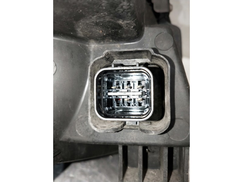 Recambio de faro izquierdo para hyundai h 1 h 1 furg.caja cerr.c. puerta referencia OEM IAM   