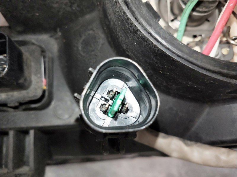 Recambio de faro derecho para hyundai h 1 h 1 furg.caja cerr.c. puerta referencia OEM IAM   