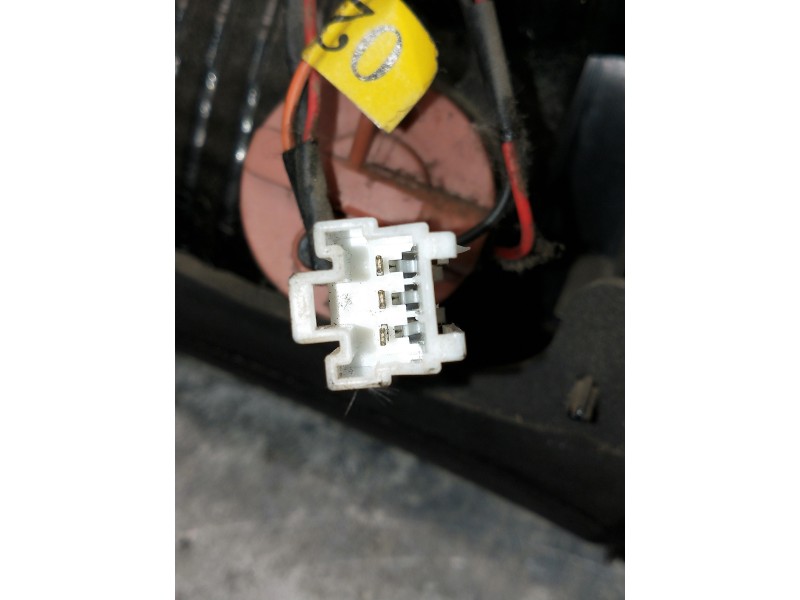 Recambio de piloto trasero izquierdo interior para hyundai h 1 h 1 furg.caja cerr.c. puerta referencia OEM IAM   