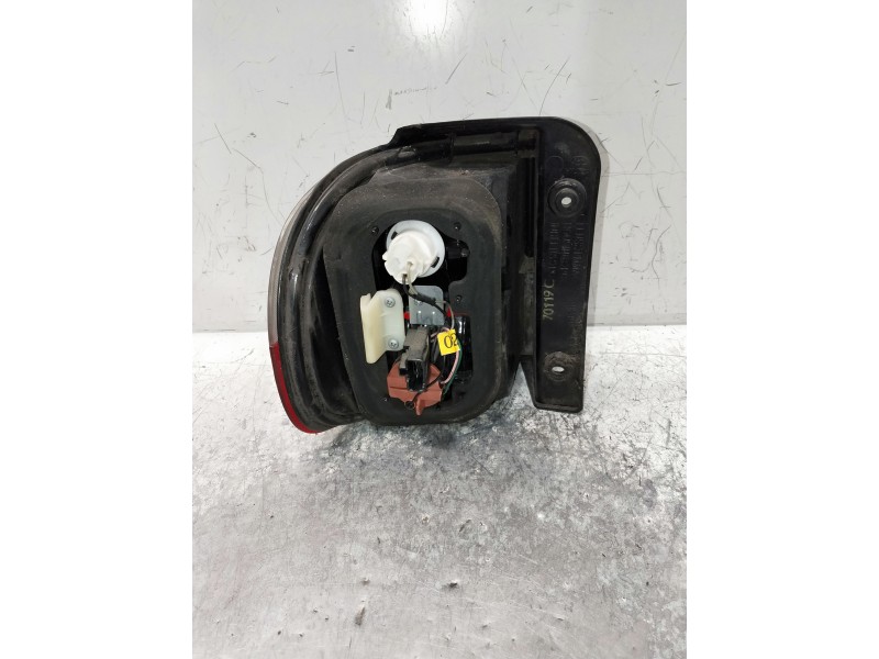 Recambio de piloto trasero derecho para hyundai h 1 h 1 furg.caja cerr.c. puerta referencia OEM IAM   