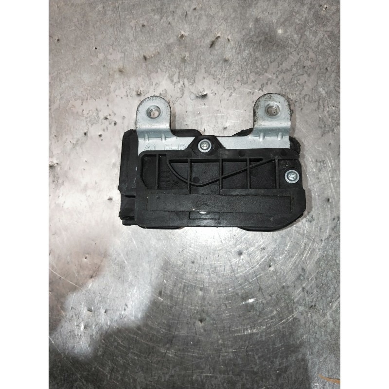 Recambio de motor cierre centralizado delantero derecho para hyundai h 1 h 1 furg.caja cerr.c. puerta referencia OEM IAM 957404A