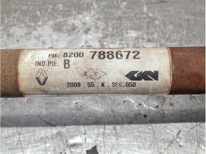 Recambio de transmision delantera izquierda para renault megane iii berlina 5 p referencia OEM IAM 8200788672  