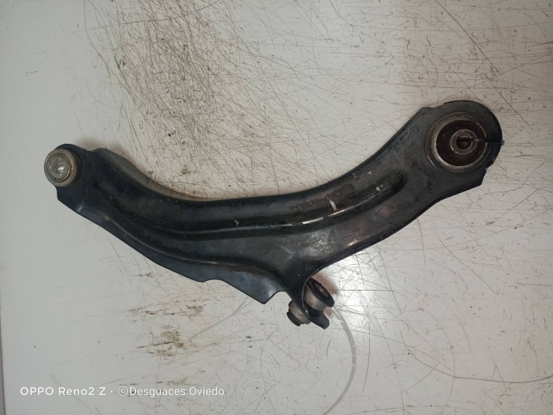 Recambio de brazo suspension inferior delantero izquierdo para renault clio iii referencia OEM IAM   