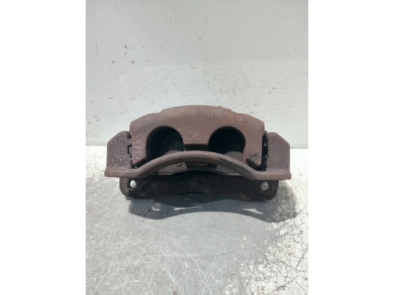 Recambio de pinza freno delantera izquierda para kia carnival ii 2.9 cdri ex referencia OEM IAM   