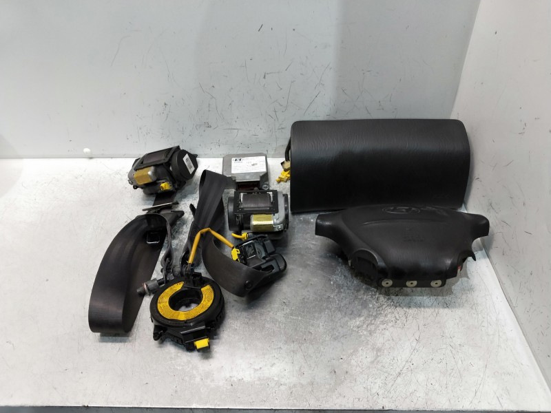 Recambio de kit airbag para hyundai h 1 h 1 furg.caja cerr.c. puerta referencia OEM IAM 959004A410  